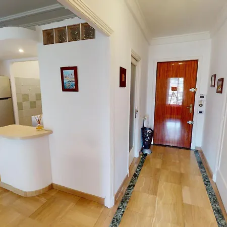 Menton, 2 Pieces, 4 Personnes - Fr-1-196-325 Apartamento *